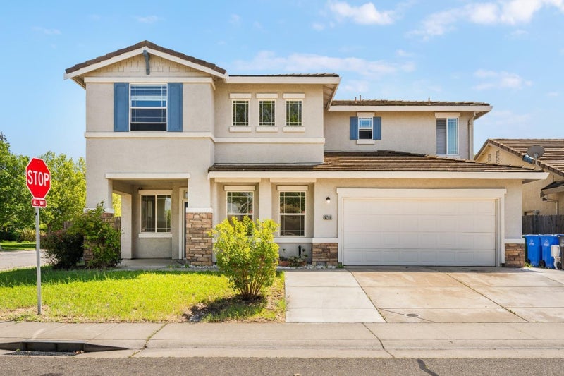 5700 Gold Poppy Way