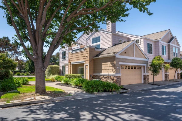 158 POSITANO CIR, REDWOOD CITY, CA 94065 - Image 2f07bf937cfc04e507a00a29d9e7cf28/3970776414