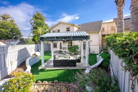 Tiny photo for 106 Santina Court, Santa Cruz, CA 95062 (MLS # ML82040777)