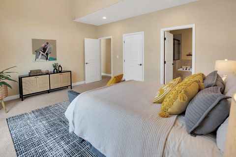 Tiny photo for 106 Santina Court, Santa Cruz, CA 95062 (MLS # ML82040777)