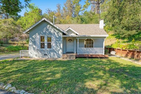 Photo of 225 Owl Ridge Way, APTOS, CA 95003 (MLS # ML82040397)