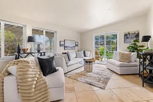 Monterey, California 93940, United States, 3 Bedrooms Bedrooms, ,2 BathroomsBathrooms,Residential,Active,175316