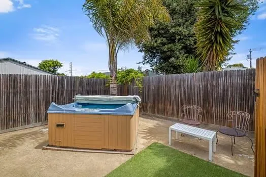 Monterey, California 93940, United States, 3 Bedrooms Bedrooms, ,2 BathroomsBathrooms,Residential,Active,175316