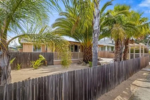 Monterey, California 93940, United States, 3 Bedrooms Bedrooms, ,2 BathroomsBathrooms,Residential,Active,175316