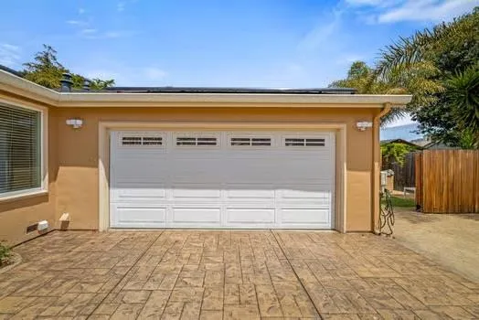 Monterey, California 93940, United States, 3 Bedrooms Bedrooms, ,2 BathroomsBathrooms,Residential,Active,175316