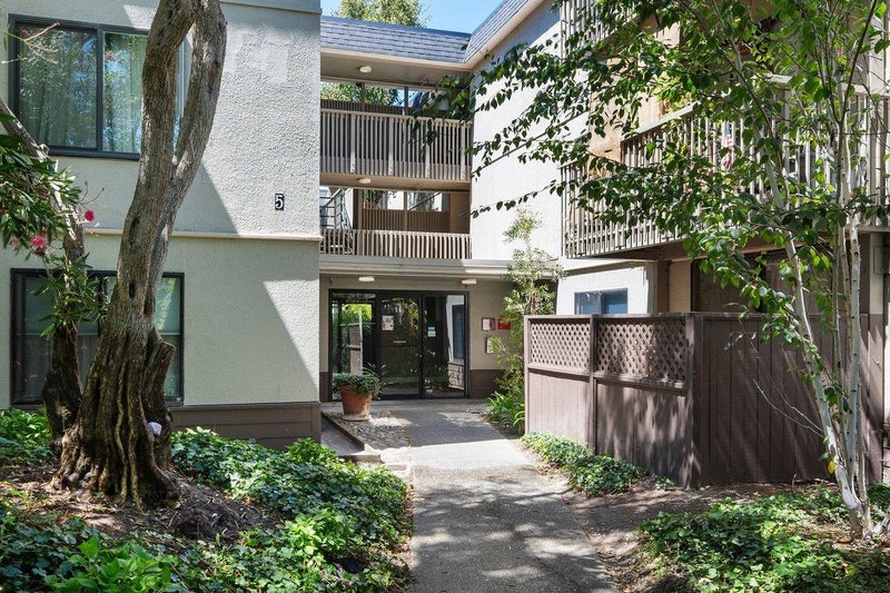 5143 Shelter Creek Lane