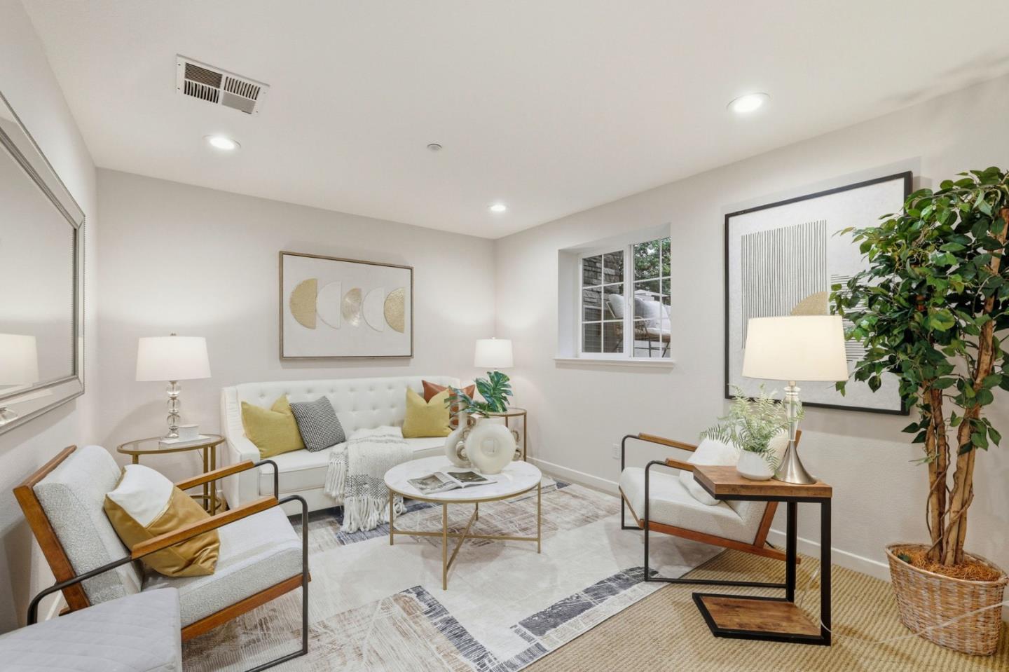 1129 Munich Terrace