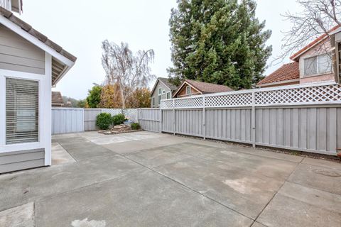 Tiny photo for 559 Topley Court, VALLEJO, CA 94591 (MLS # ML82029410)
