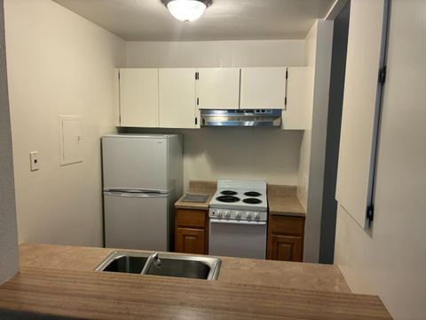Tiny photo for 109 Piccadilly Place #E, SAN BRUNO, CA 94066 (MLS # ML82029728)