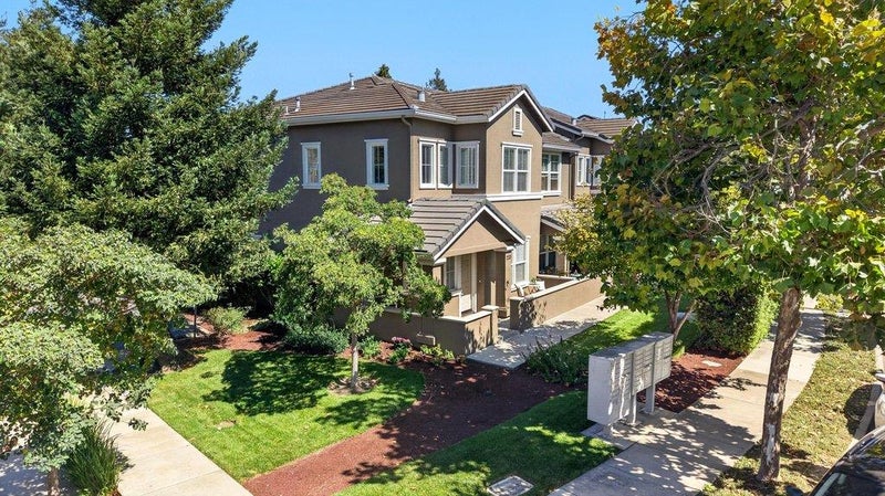 233 Lighthouse Drive