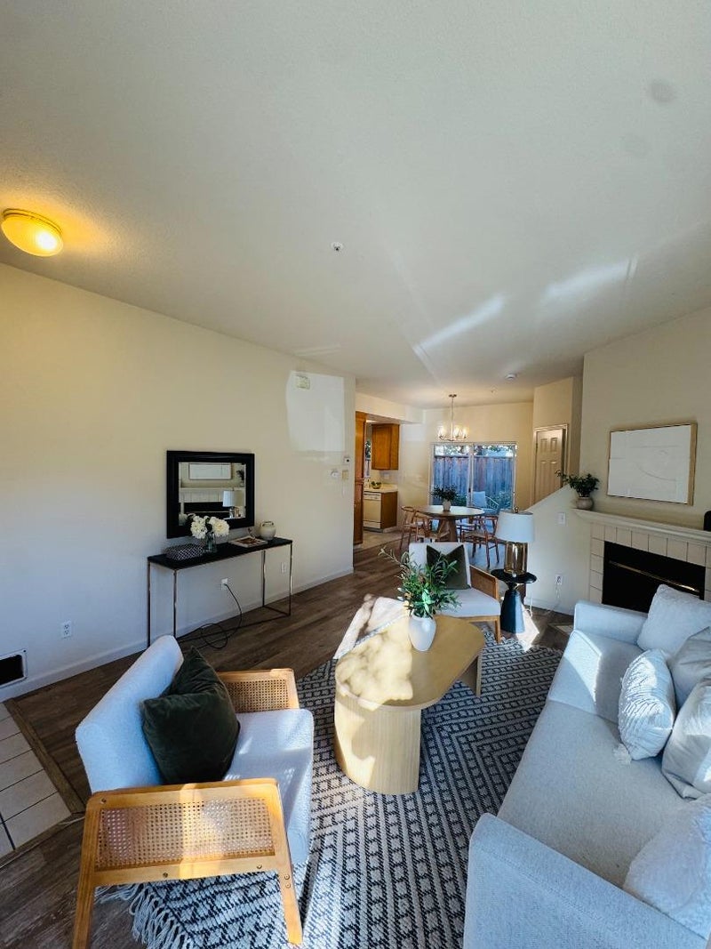 4175 Renaissance Drive 4