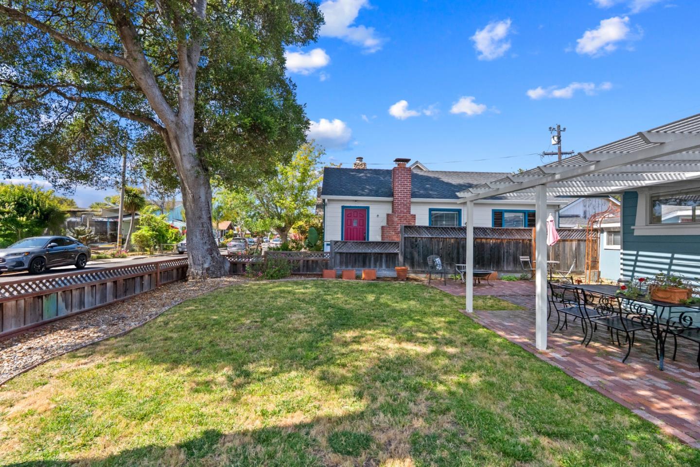 620 Sunset Drive