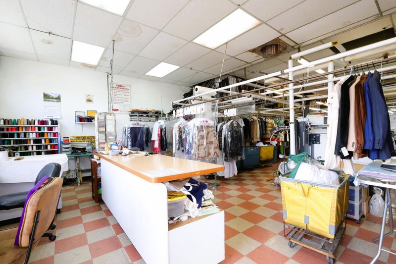 2114 Senter Road 13