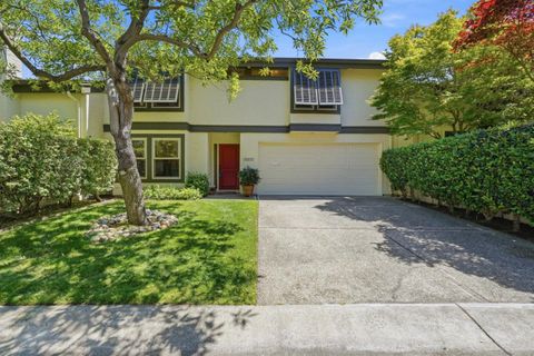 Photo of 4237 Ponce Drive, PALO ALTO, CA 94306 (MLS # ML82045296)