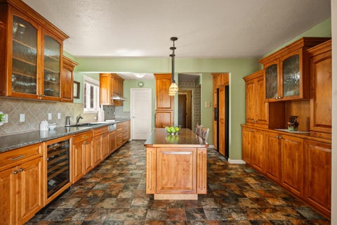 Tiny photo for 773 Lakeview Way, REDWOOD CITY, CA 94062 (MLS # ML82062804)