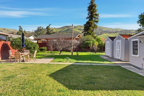 Tiny photo for 212 S Cragmont Avenue, SAN JOSE, CA 95127 (MLS # ML82034119)