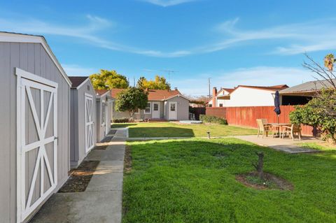 Tiny photo for 212 S Cragmont Avenue, SAN JOSE, CA 95127 (MLS # ML82034119)