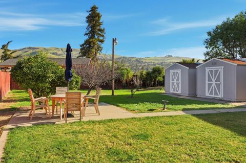 Tiny photo for 212 S Cragmont Avenue, SAN JOSE, CA 95127 (MLS # ML82034119)