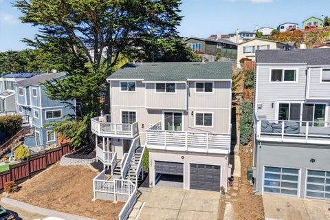 Photo of 227 Beaumont Boulevard, PACIFICA, CA 94044 (MLS # ML82065529)