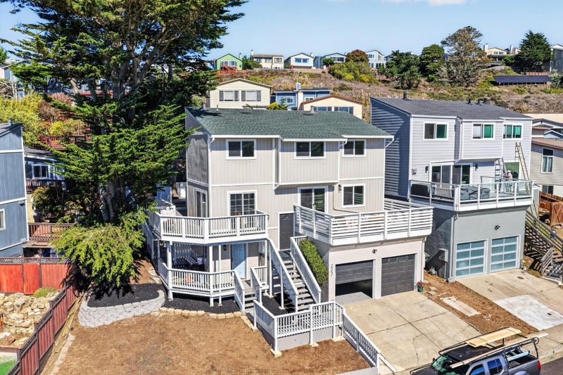 227 Beaumont Boulevard