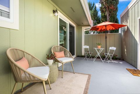 Tiny photo for 161 Harbor Oaks Circle, SANTA CRUZ, CA 95062 (MLS # ML82024321)