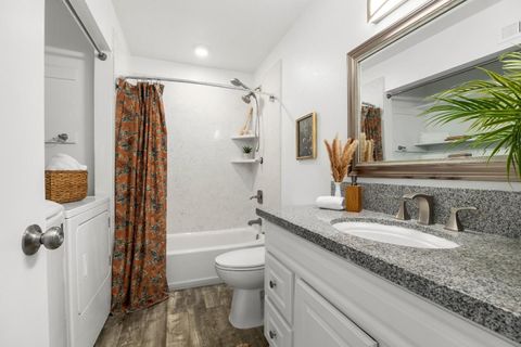 Tiny photo for 161 Harbor Oaks Circle, SANTA CRUZ, CA 95062 (MLS # ML82024321)