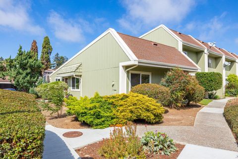 Tiny photo for 161 Harbor Oaks Circle, SANTA CRUZ, CA 95062 (MLS # ML82024321)