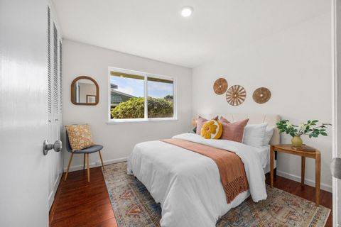 Tiny photo for 161 Harbor Oaks Circle, SANTA CRUZ, CA 95062 (MLS # ML82024321)