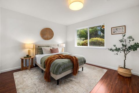 Tiny photo for 161 Harbor Oaks Circle, SANTA CRUZ, CA 95062 (MLS # ML82024321)