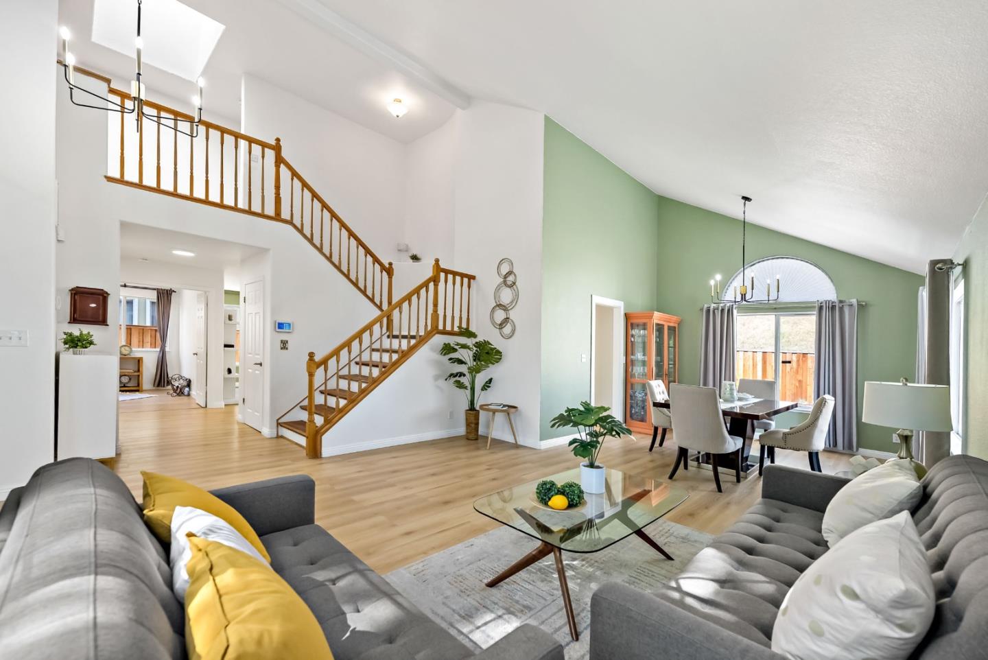 4054 Folsom Drive