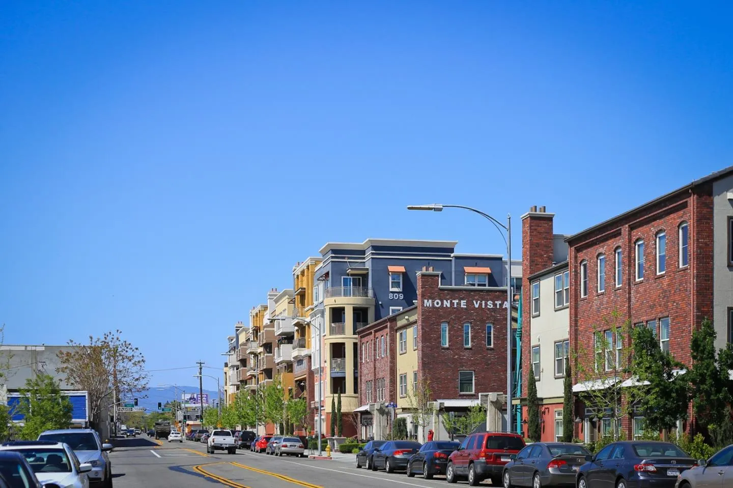 San Jose, California 95126, United States, 3 Bedrooms Bedrooms, ,2 BathroomsBathrooms,Residential,Contingent,114610