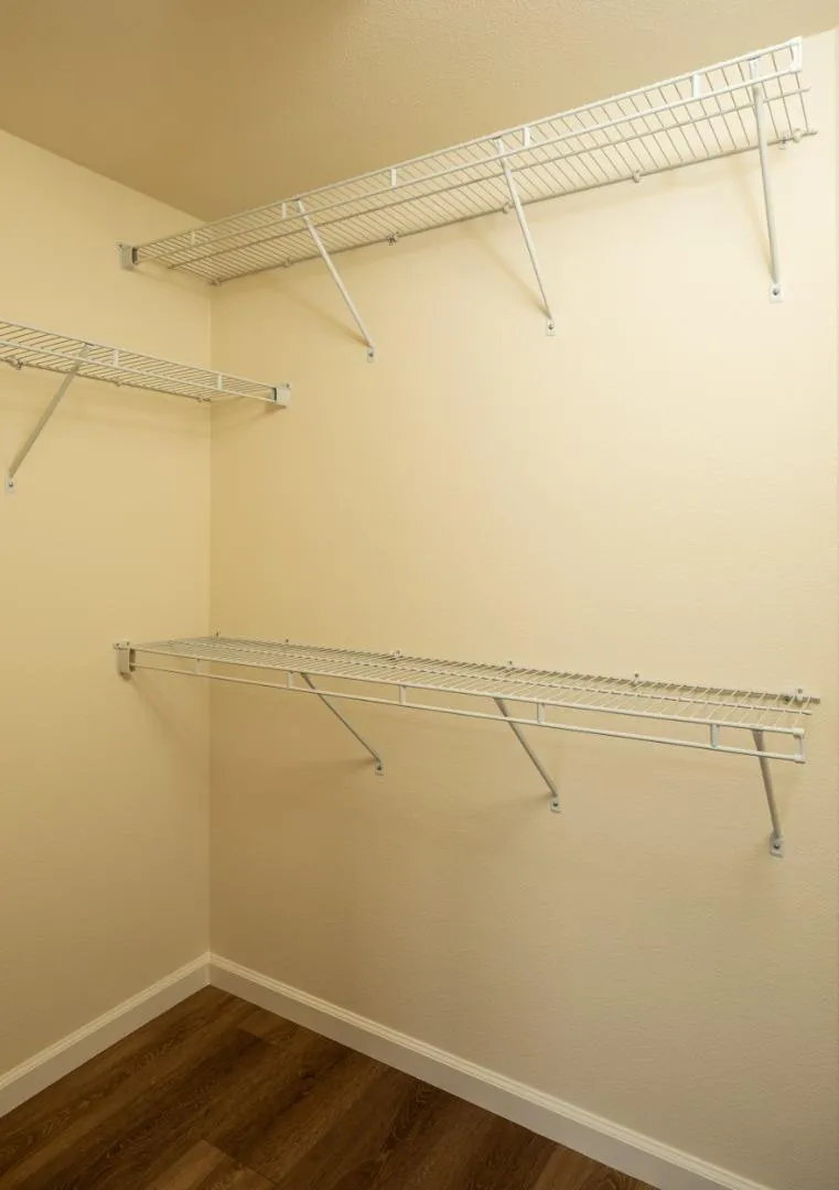 San Jose, California 95126, United States, 3 Bedrooms Bedrooms, ,2 BathroomsBathrooms,Residential,Contingent,114610