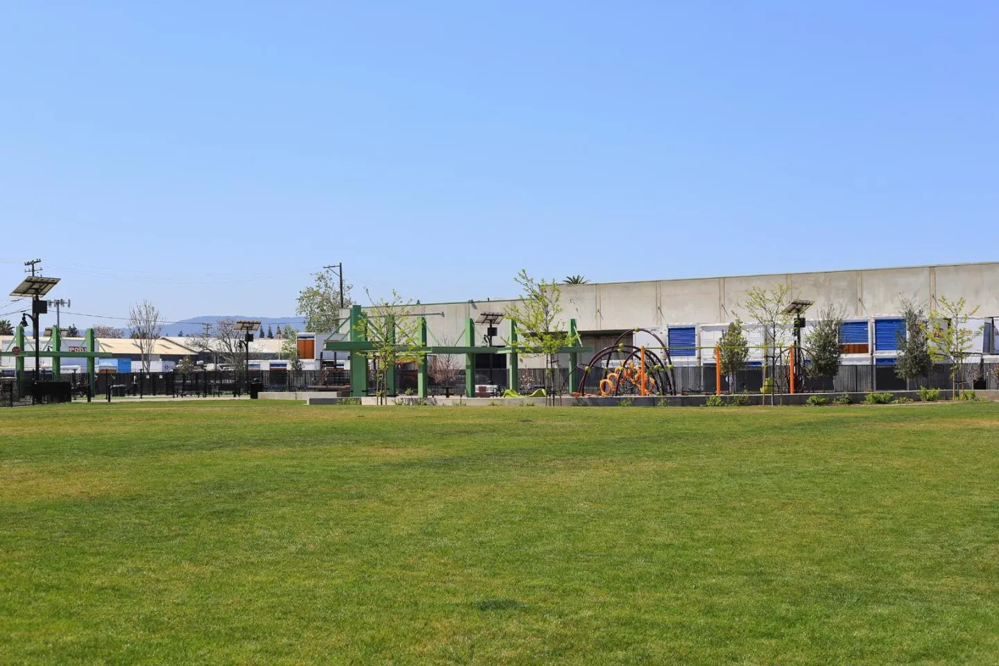 San Jose, California 95126, United States, 3 Bedrooms Bedrooms, ,2 BathroomsBathrooms,Residential,Contingent,114610