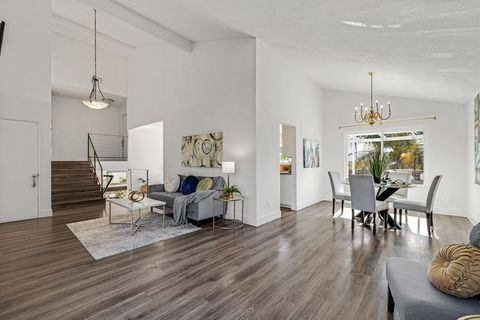 Tiny photo for 464 Archglen Way, SAN JOSE, CA 95111 (MLS # ML82025295)