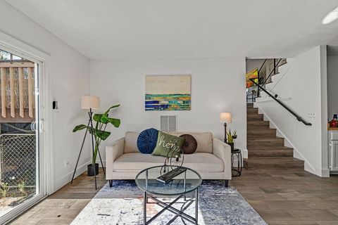 Tiny photo for 464 Archglen Way, SAN JOSE, CA 95111 (MLS # ML82025295)