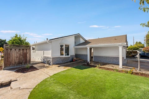 Tiny photo for 320 Manzanita Court, MILPITAS, CA 95035 (MLS # ML82052135)