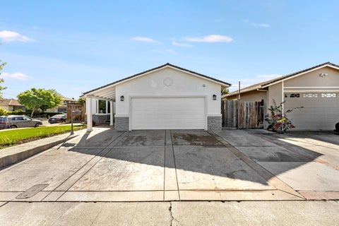 Tiny photo for 320 Manzanita Court, MILPITAS, CA 95035 (MLS # ML82052135)