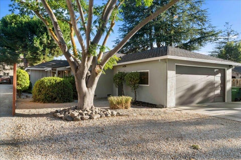 Photo of 190 W Campbell Avenue, CAMPBELL, CA 95008 (MLS # ML82055051)
