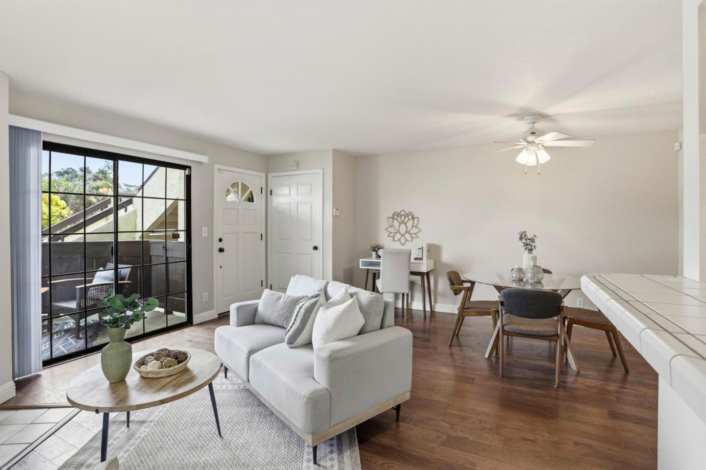 880 North Winchester Boulevard 102