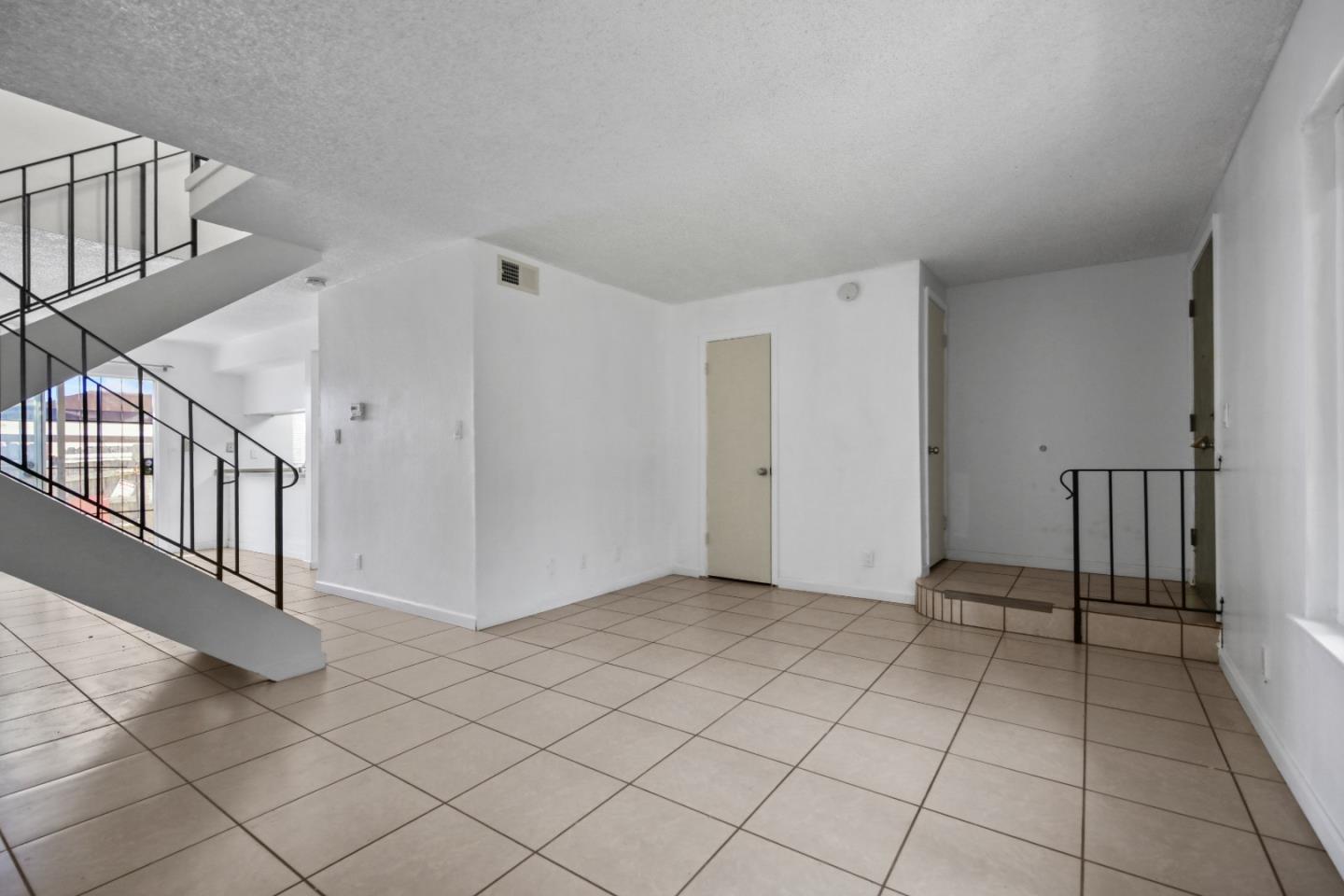 540 Salem Way