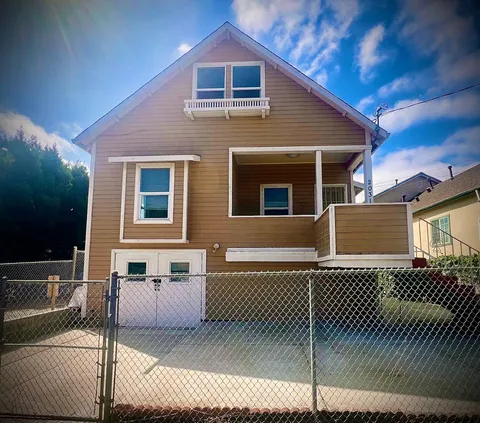 2031 E 26th Street, Oakland, CA 94606 - #: ML81980701