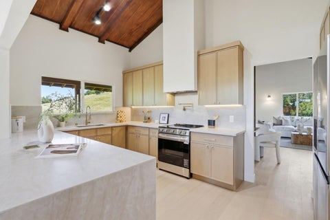 Tiny photo for 3175 Oak Leaf Court, Morgan Hill, CA 95037 (MLS # ML82048617)