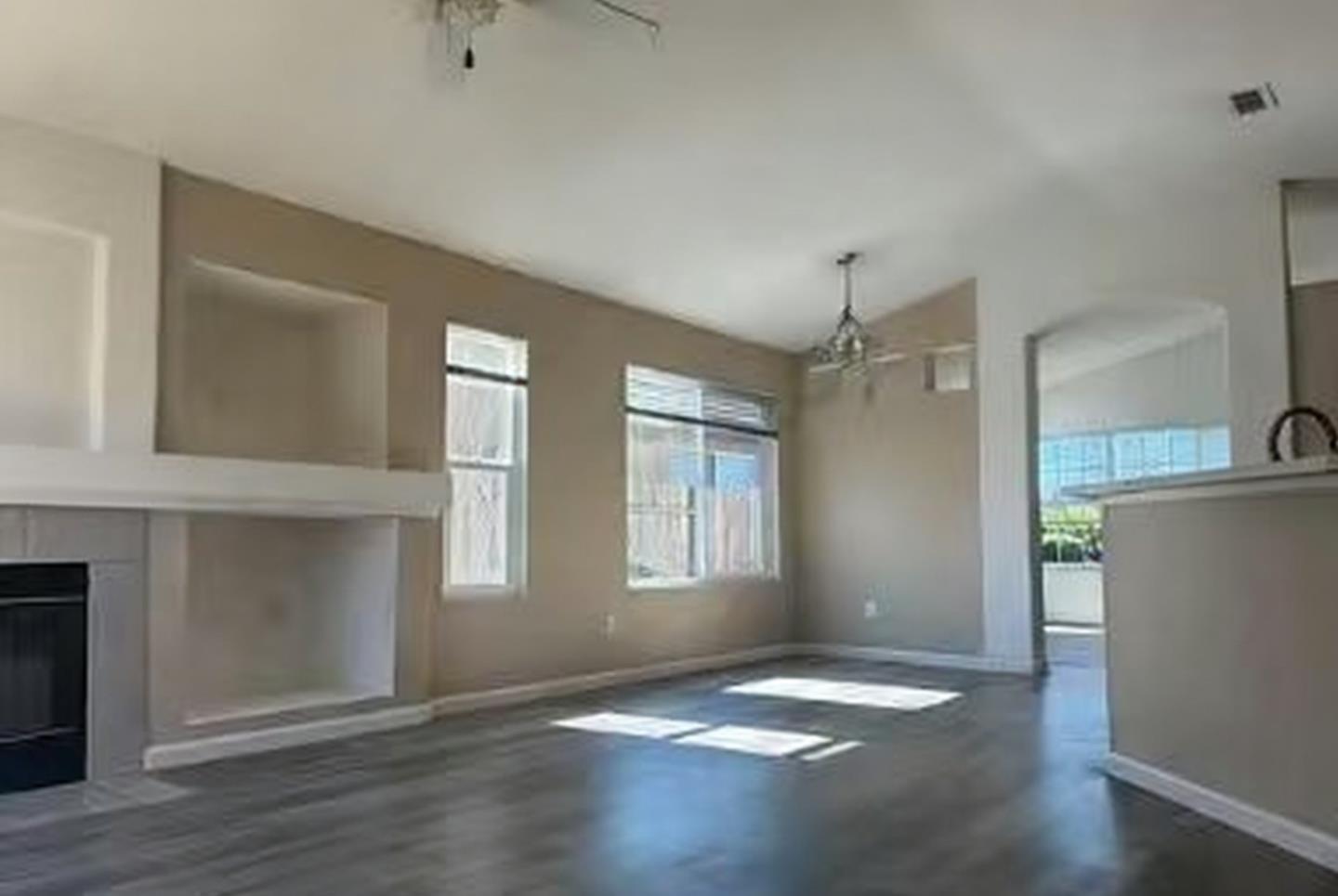 8703 Aviary Woods Way