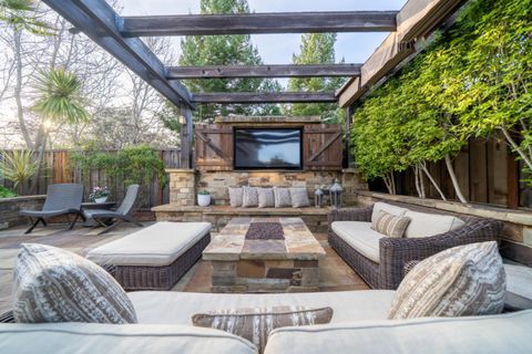 Photo of 15 Deerfield Drive, SCOTTS VALLEY, CA 95066 (MLS # ML82032982)