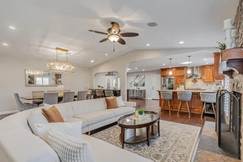 6529 Camden Avenue, San Jose, CA 95120 - #: ML82000789