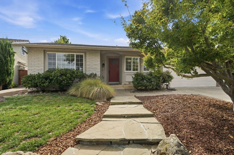 6572 Hidden Creek Drive
