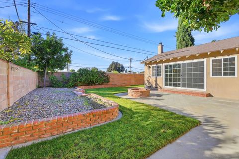 Tiny photo for 6539 Petit Avenue, VAN NUYS, CA 91406 (MLS # ML82029851)