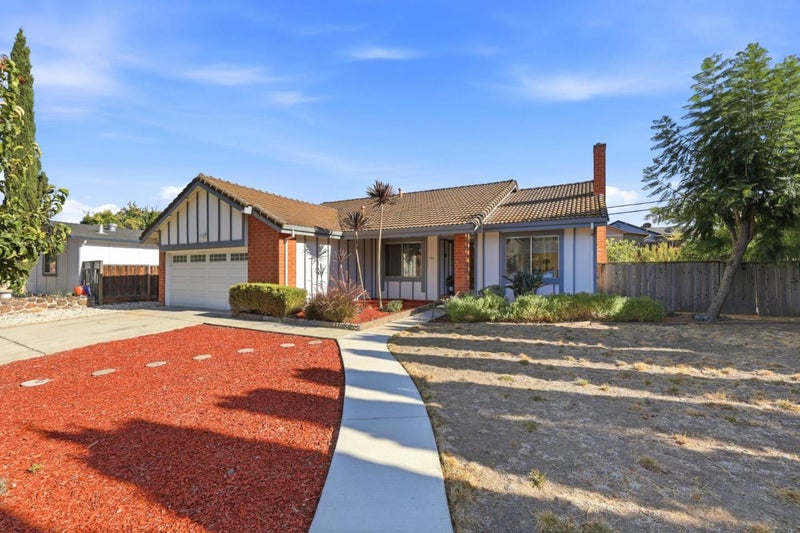 598 Blom Drive