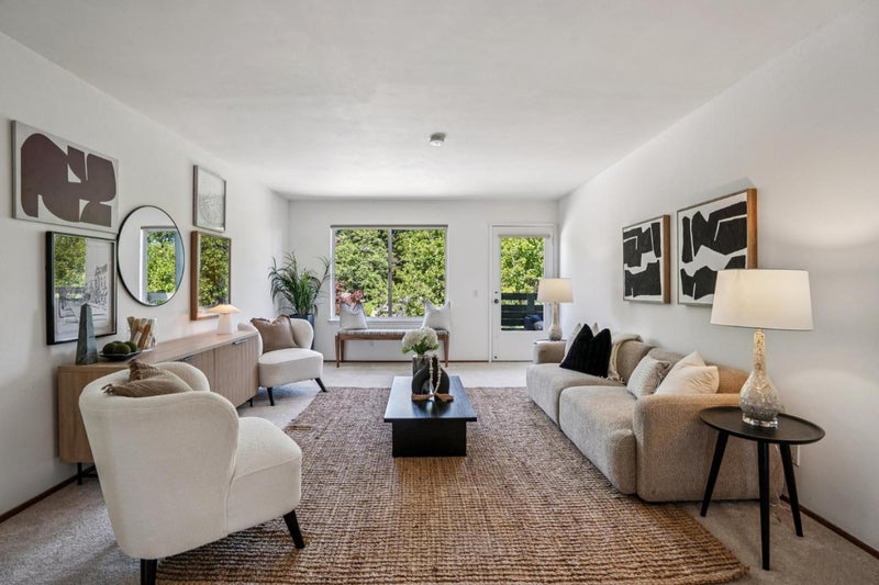 4004 Farm Hill Boulevard 303