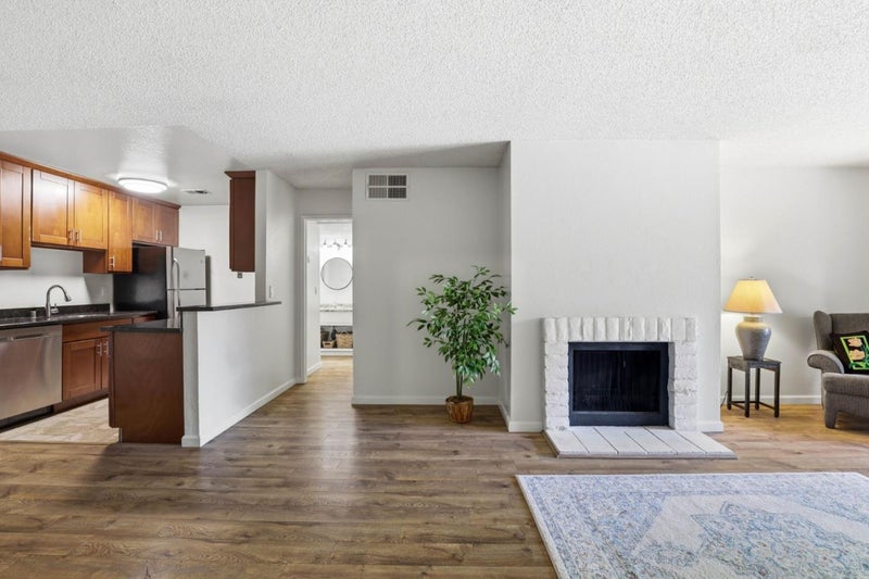 259 North Capitol Avenue 291